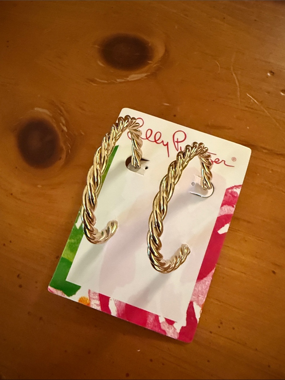 NWT-Lilly Pulitzer Twisted Gold Hoop Earrings